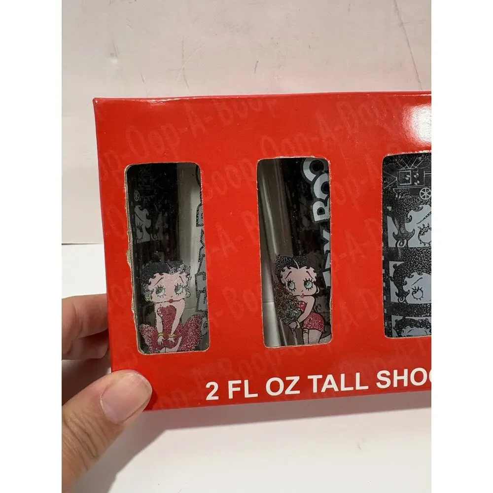 Retro BETTY BOOP 2 FL Oz FLARED SHOOTERS GLASS SET OF 4‎